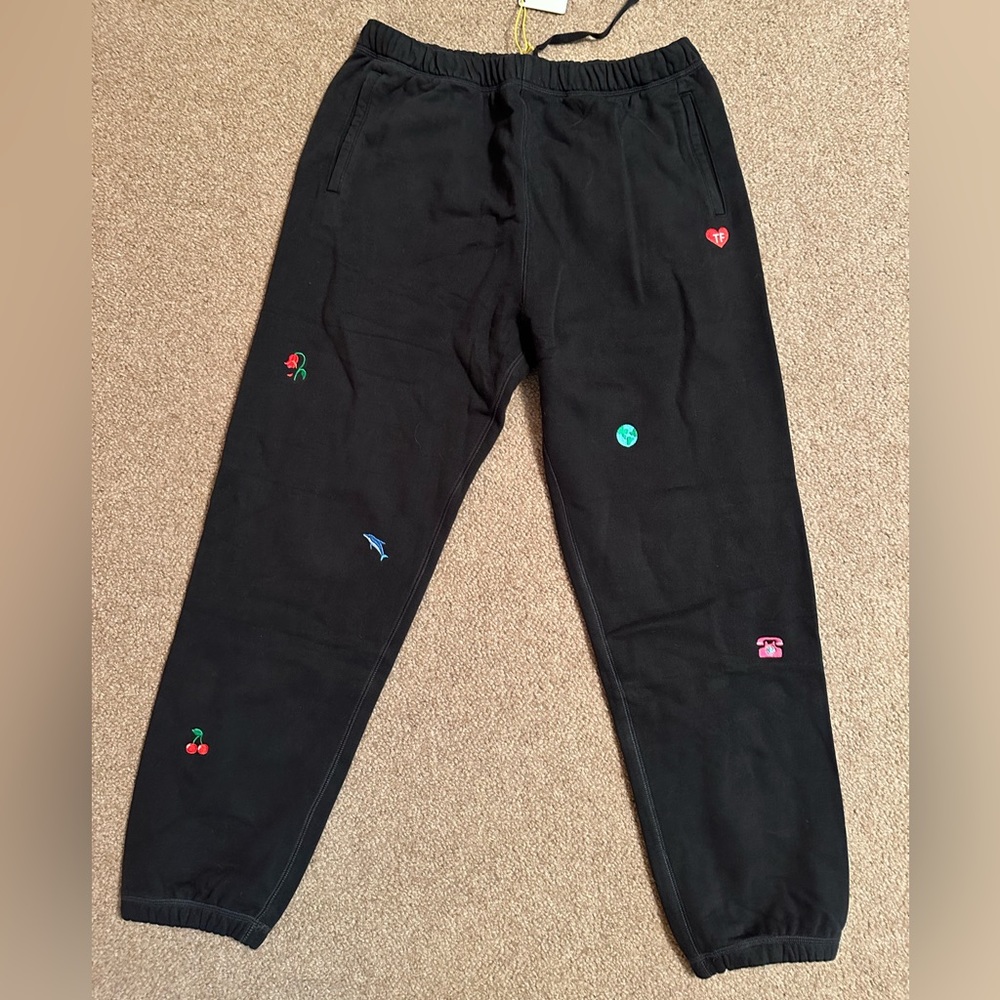teddy fresh x looney tunes tweety sweatpants, xl